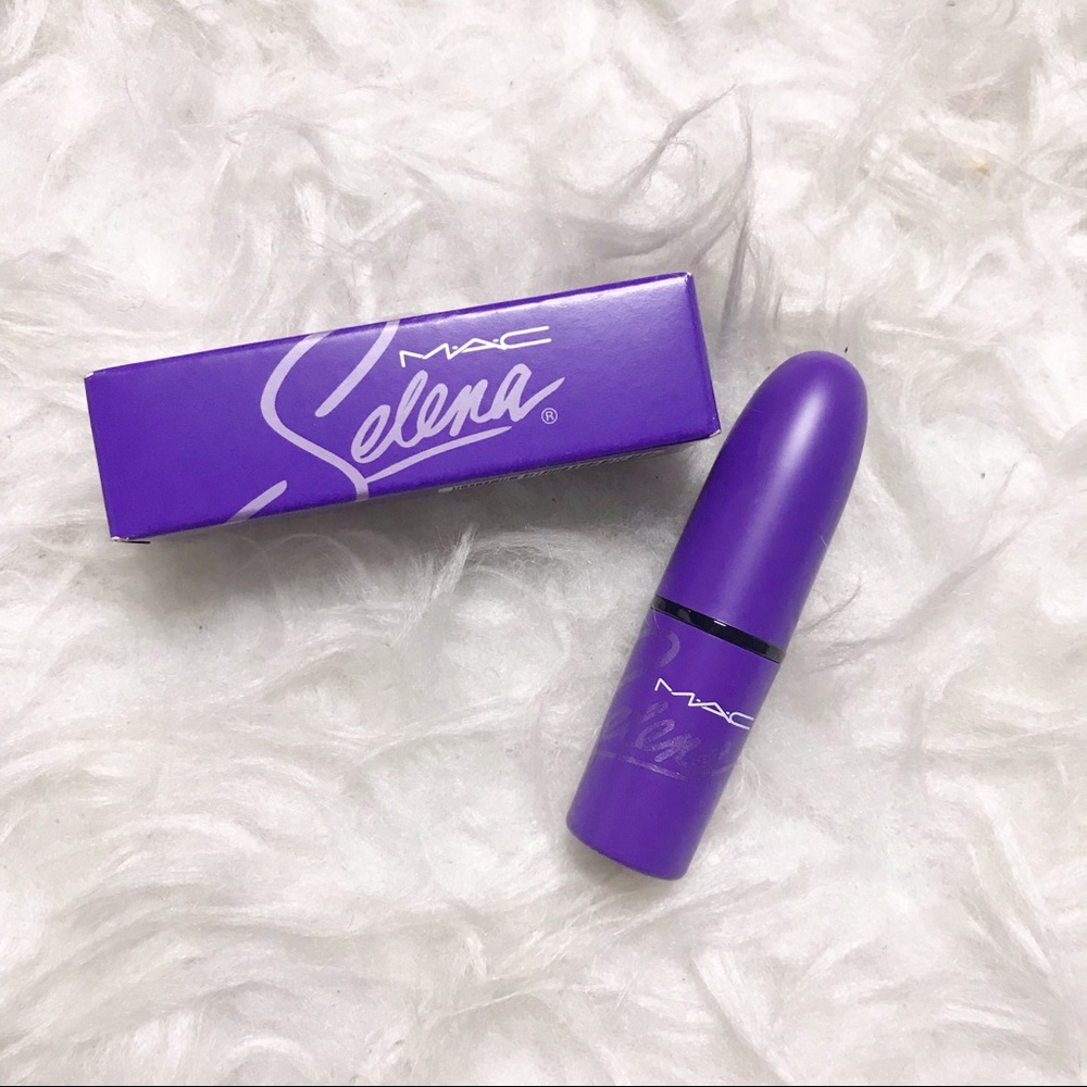 [SOLD] MAC Selena Amor Prohibido Lipstick - Picture 3 of 5